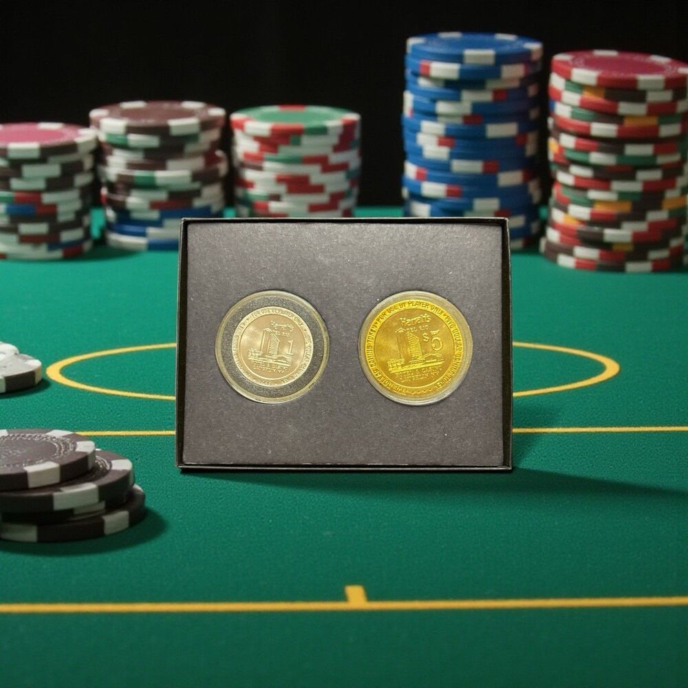 Vtg '88 Harrah's Del Rio Laughlin $1 & $5 Uncirculated Presentation Slot Tokens!
